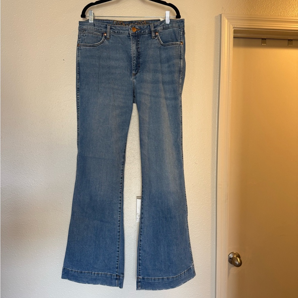 32/36 Wrangler Retro Trouser Jeans